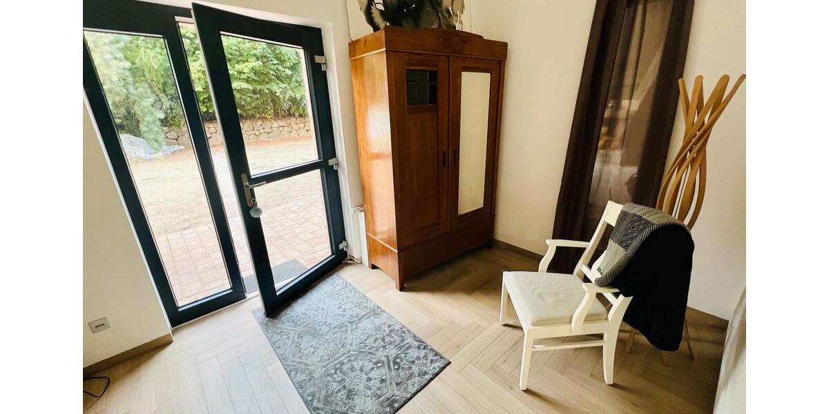 Wohnen auf Zeit Gnoien - 1 Zimmer, 80 m&sup2;, 1.200&euro; | Angebot:26421396