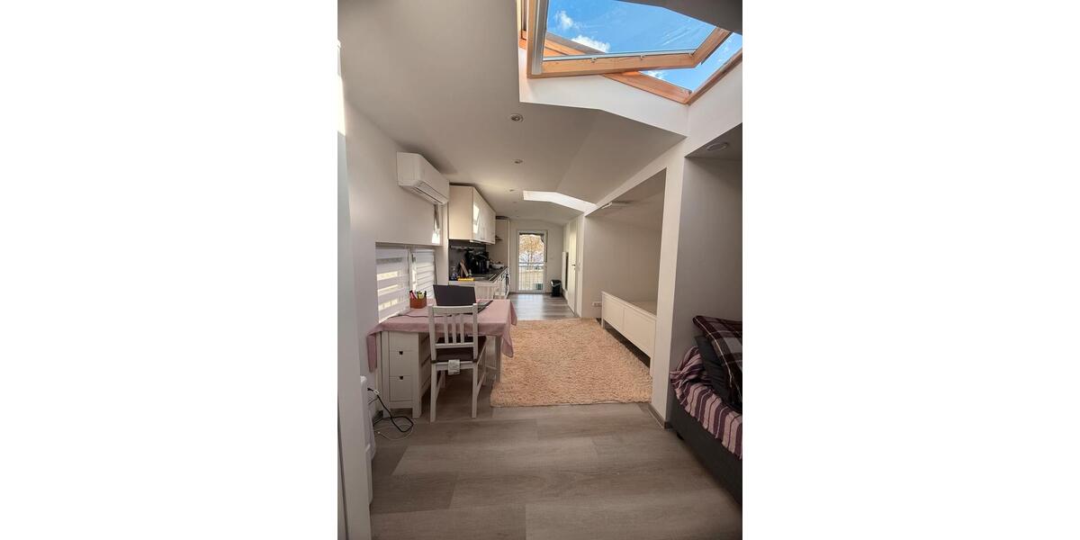 Dachgeschoßwohnung Bayreuth Meyernberg - 1 Zimmer, 43 m&sup2;, 1.000&euro; | Angebot:25995131