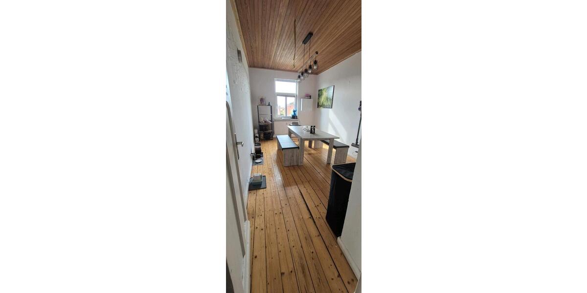 Dachgeschoßwohnung Hille - 4 Zimmer, 80 m&sup2;, 680&euro; | Angebot:26254895