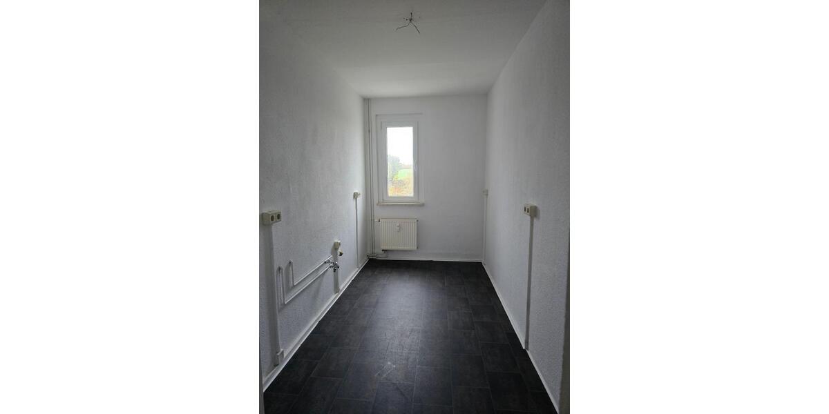 Etagenwohnung Hainichen - 3 Zimmer, 63 m&sup2;, 616&euro; | Angebot:23747657
