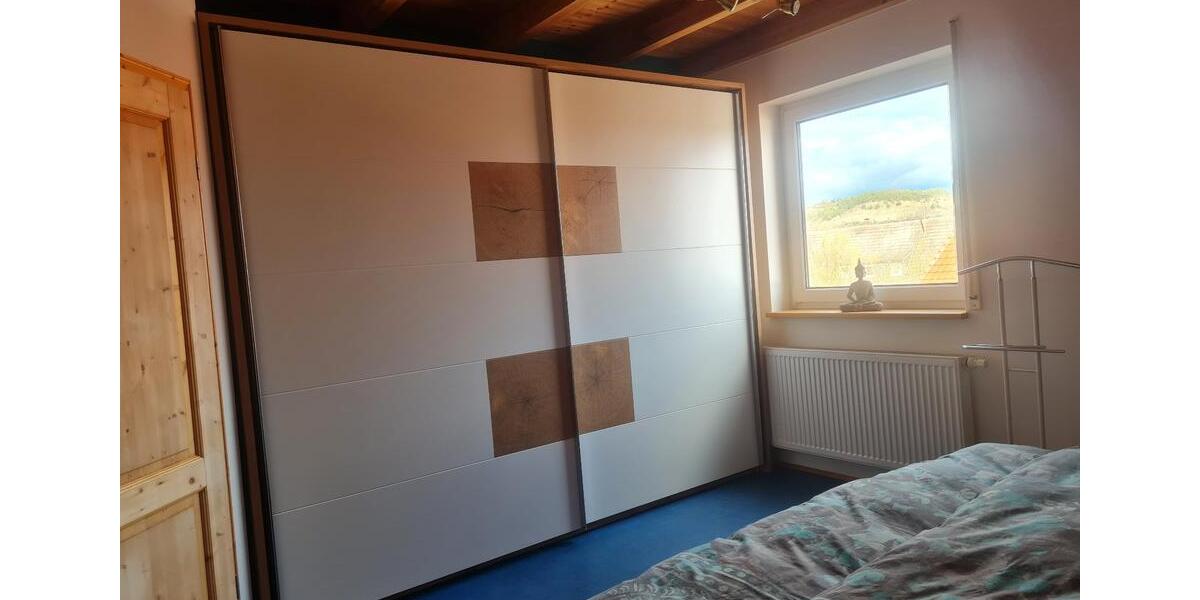 Ferienwohnung-Monteurwohnung Resi, 2 Schlafzimmer, großer Balkon zimmer