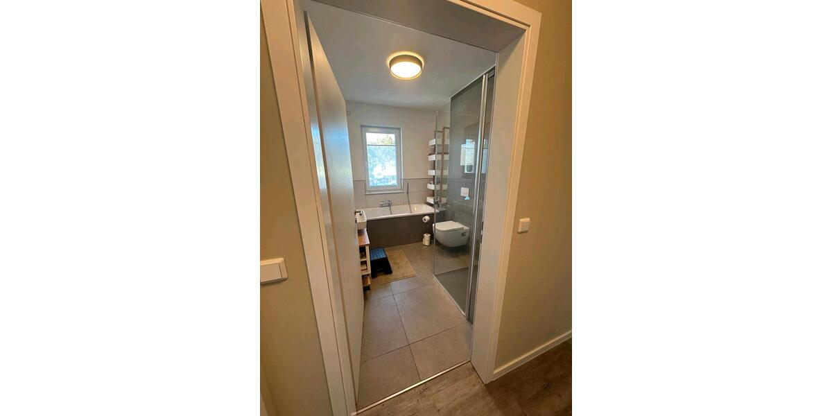 Etagenwohnung Müllrose - 6 Zimmer, 167 m&sup2;, 1.800&euro; | Angebot:26386768