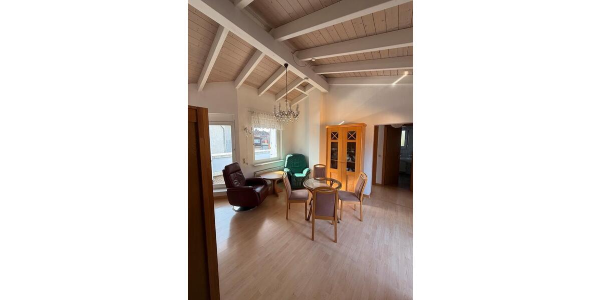 Dachgeschoßwohnung Hörselberg-Hainich Hainich - 1 Zimmer, 60 m&sup2;, 510&euro; | Angebot:25396113