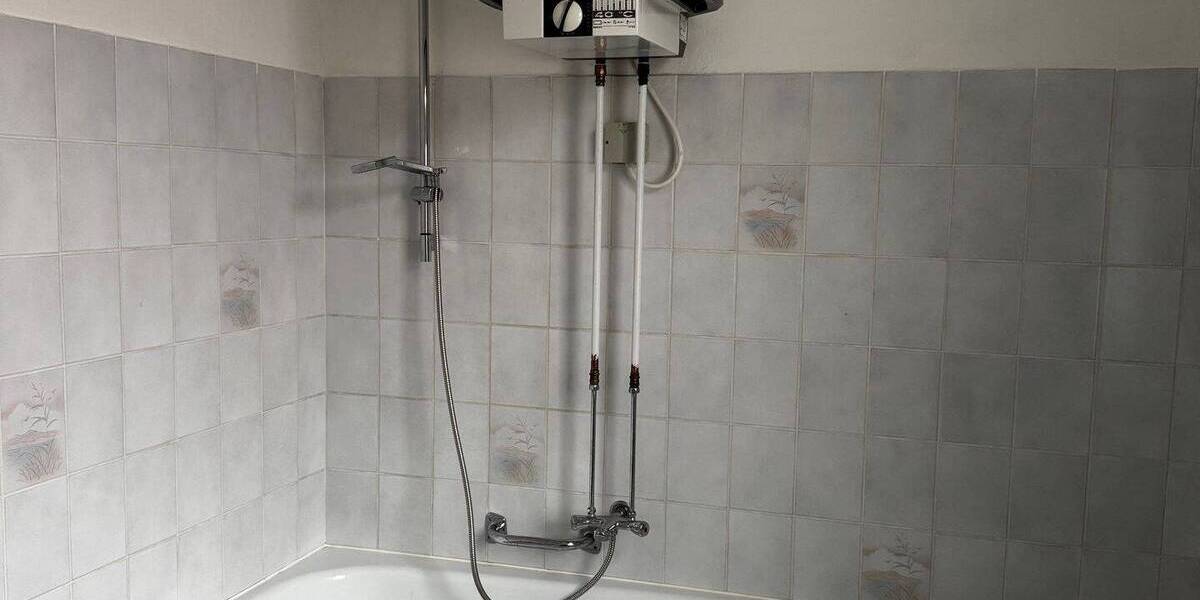 Etagenwohnung Ovelgönne - 4 Zimmer, 120 m&sup2;, 650&euro; | Angebot:25696273