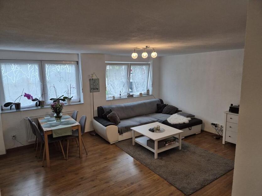 Gemütliche, sonnige ZweiZimmerwohnung auf dem Sulgen