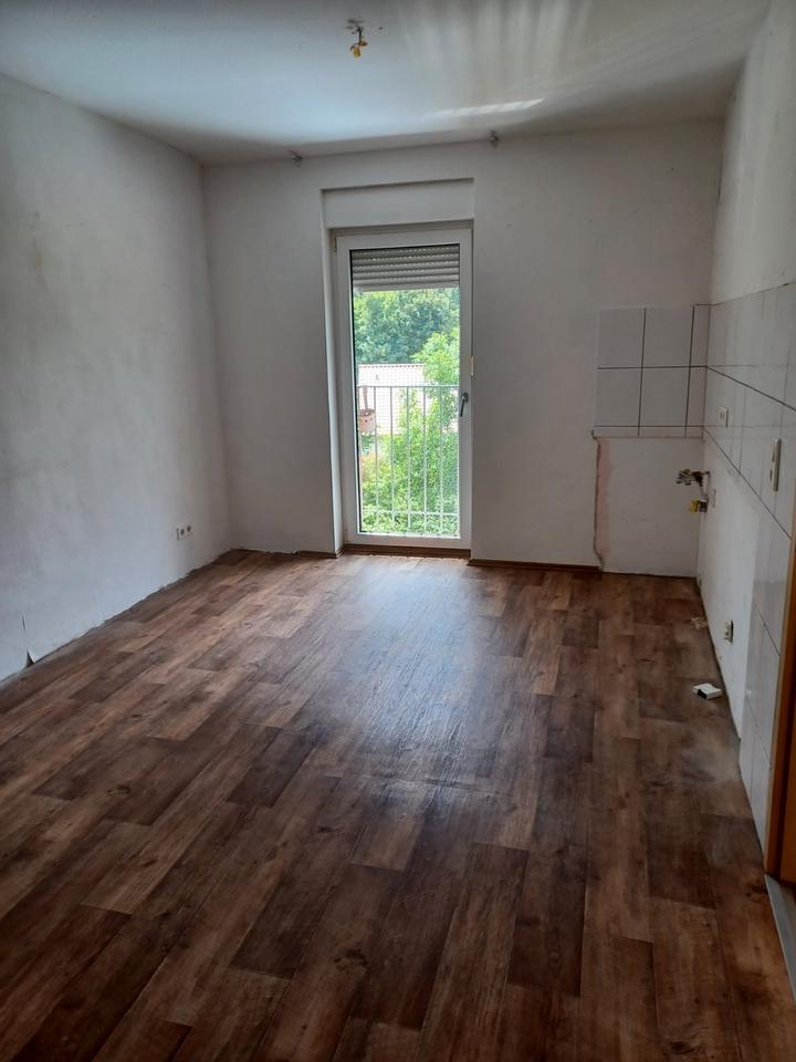 Wohnung DG 75qm zu vermieten