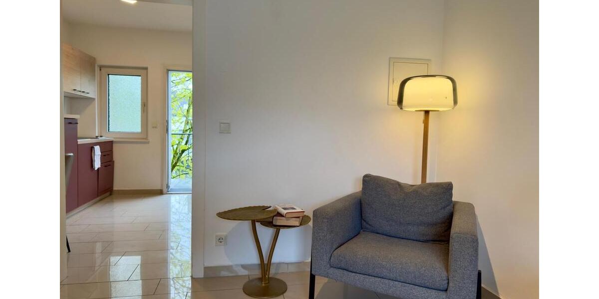 Wohnen auf Zeit Krefeld - 1 Zimmer, 29 m&sup2;, 840&euro; | Angebot:25922892