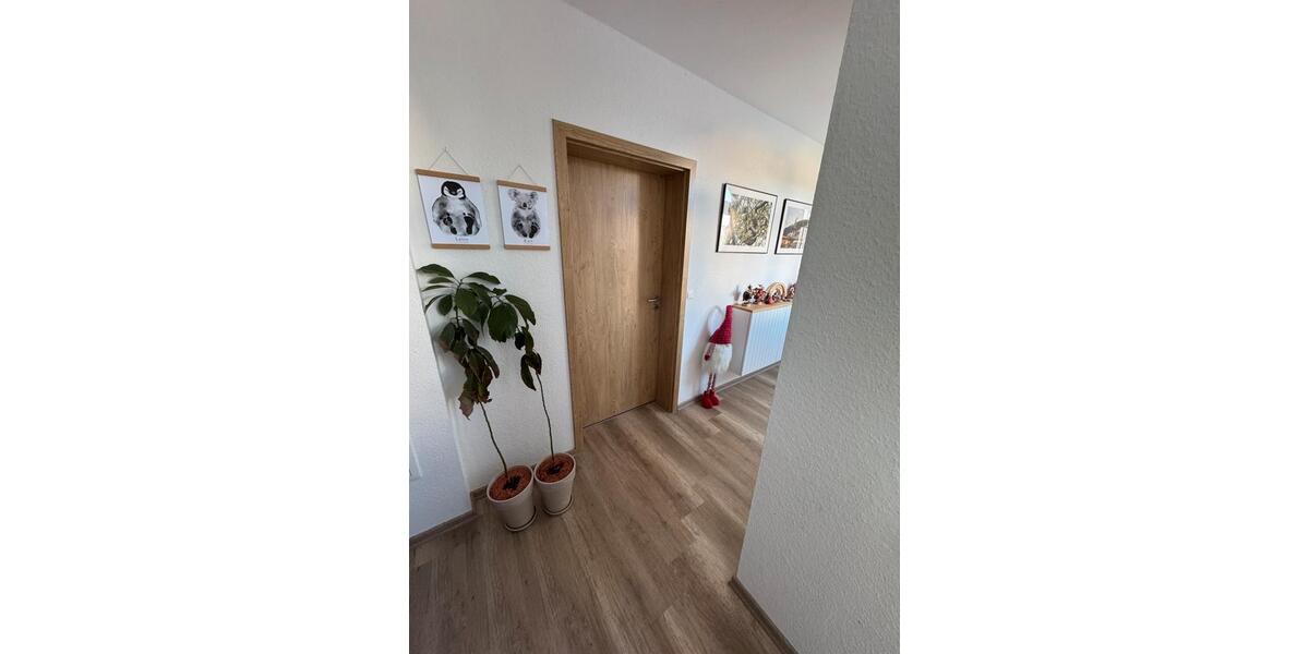 Etagenwohnung Marienberg - 4 Zimmer, 120 m&sup2;, 975&euro; | Angebot:25641774