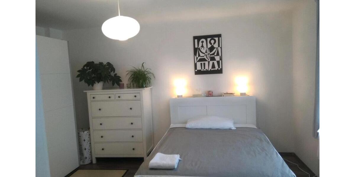 WG - für eine Frau! 3 zimmer