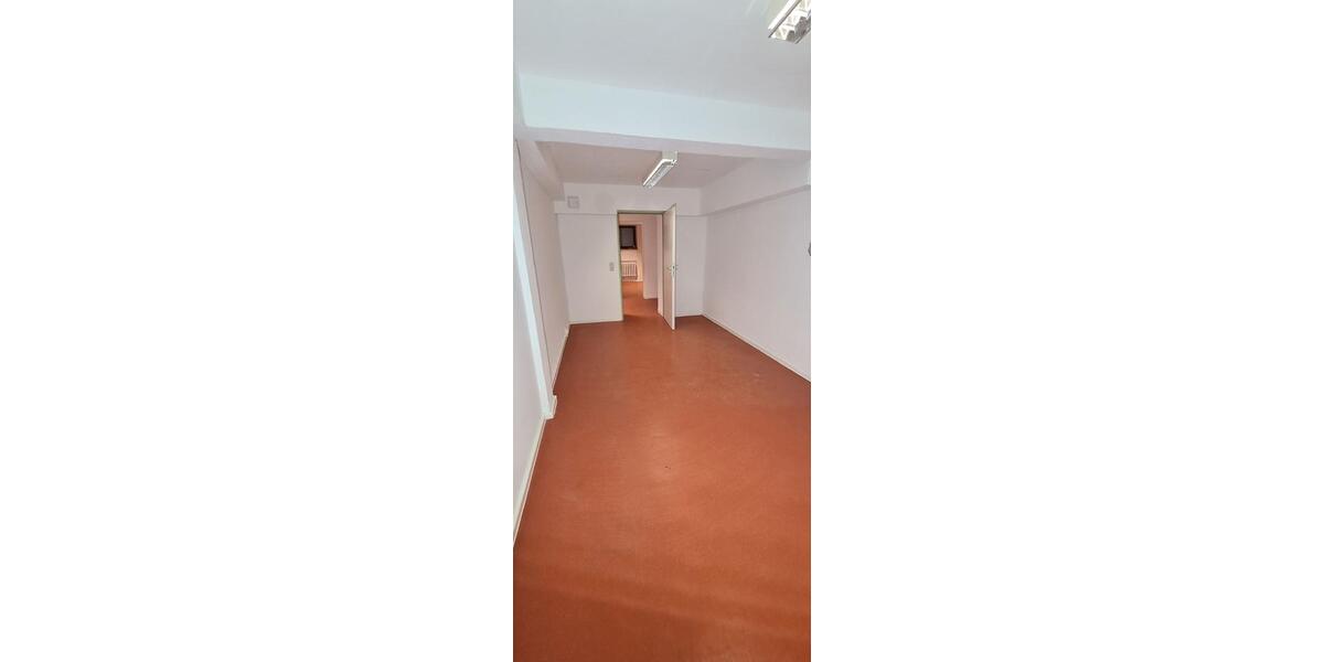 Etagenwohnung Gadebusch - 2 Zimmer, 64 m&sup2;, 405&euro; | Angebot:24512117