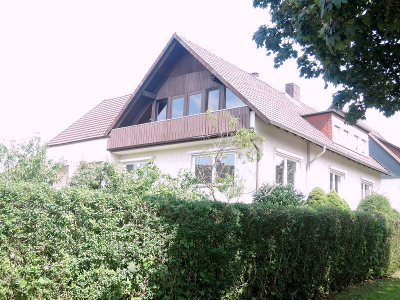 Familienfreundliche Wohnung mit Balkon und Einbauküche in ruhiger Wohnlagee am unteren Wieter