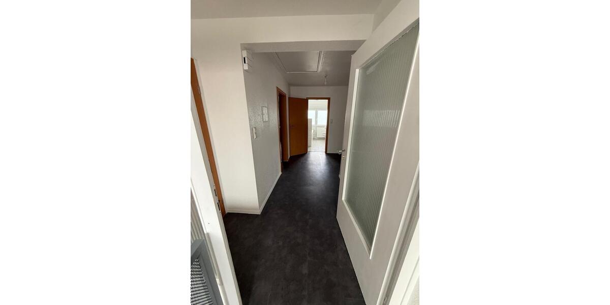 Etagenwohnung Auggen - 3 Zimmer, 85 m&sup2;, 1.000&euro; | Angebot:26006383