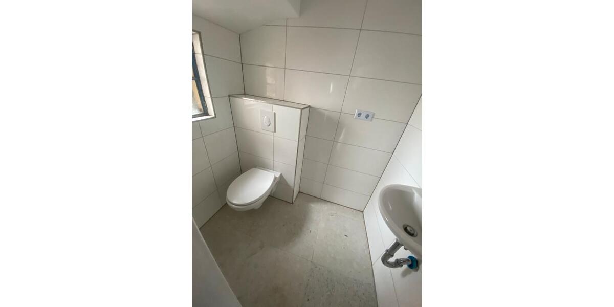Reihenhaus Zweibrücken - 3 Zimmer, 115 m&sup2;, 1.300&euro; | Angebot:24791425