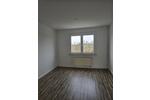 Etagenwohnung Hainichen - 3 Zimmer, 62 m&sup2;, 303&euro; | Angebot:26455735