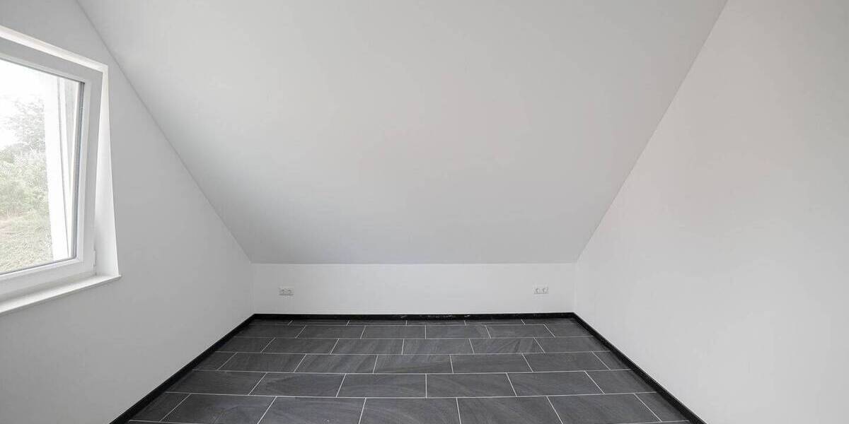 Etagenwohnung Hemmoor Warstade - 3 Zimmer, 96 m&sup2;, 1.055&euro; | Angebot:25692806