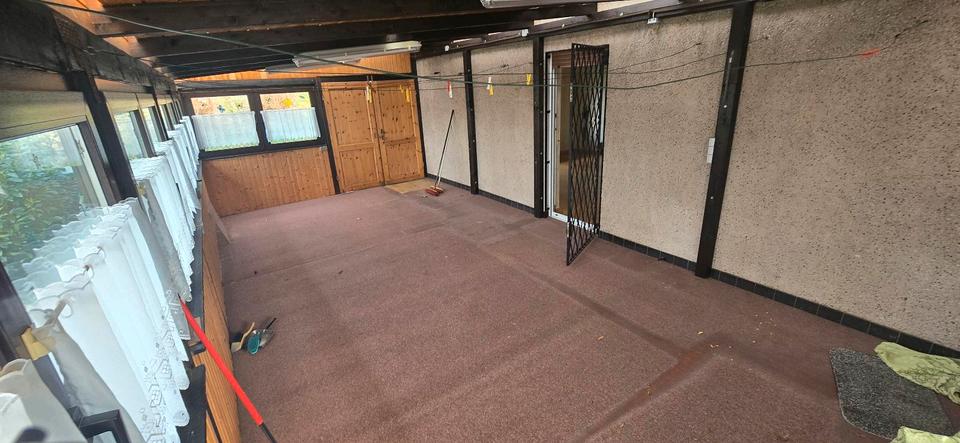 Etagenwohnung Neunkirchen Heinitz - 5 Zimmer, 110 m&sup2;, 850&euro; | Angebot:24802349