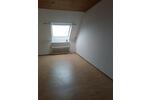 Dachgeschoßwohnung Zweibrücken - 6 Zimmer, 130 m&sup2;, 800&euro; | Angebot:26052060