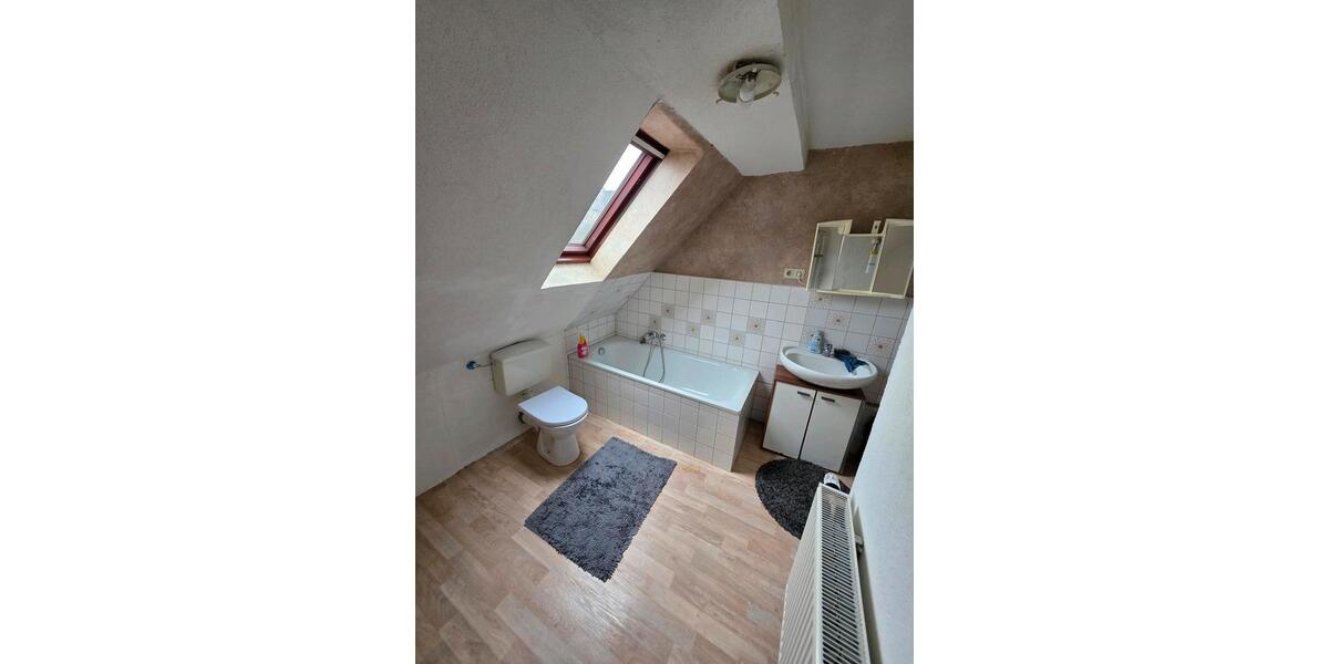 Etagenwohnung Heidenheim an der Brenz - 5 Zimmer, 141 m&sup2;, 1.600&euro; | Angebot:26059761