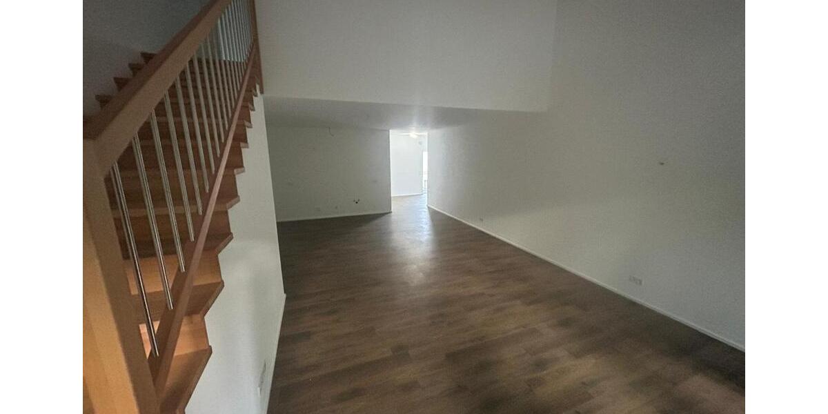 Maisonettenwohnung Losheim am See - 3 Zimmer, 125 m&sup2;, 1.150&euro; | Angebot:25892460