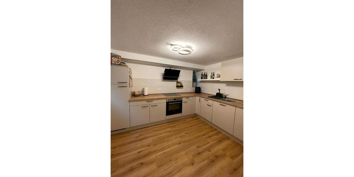 Neue Einliegerwohnung 2 12 Zimmer verfügbar ab Januar 2.5 zimmer