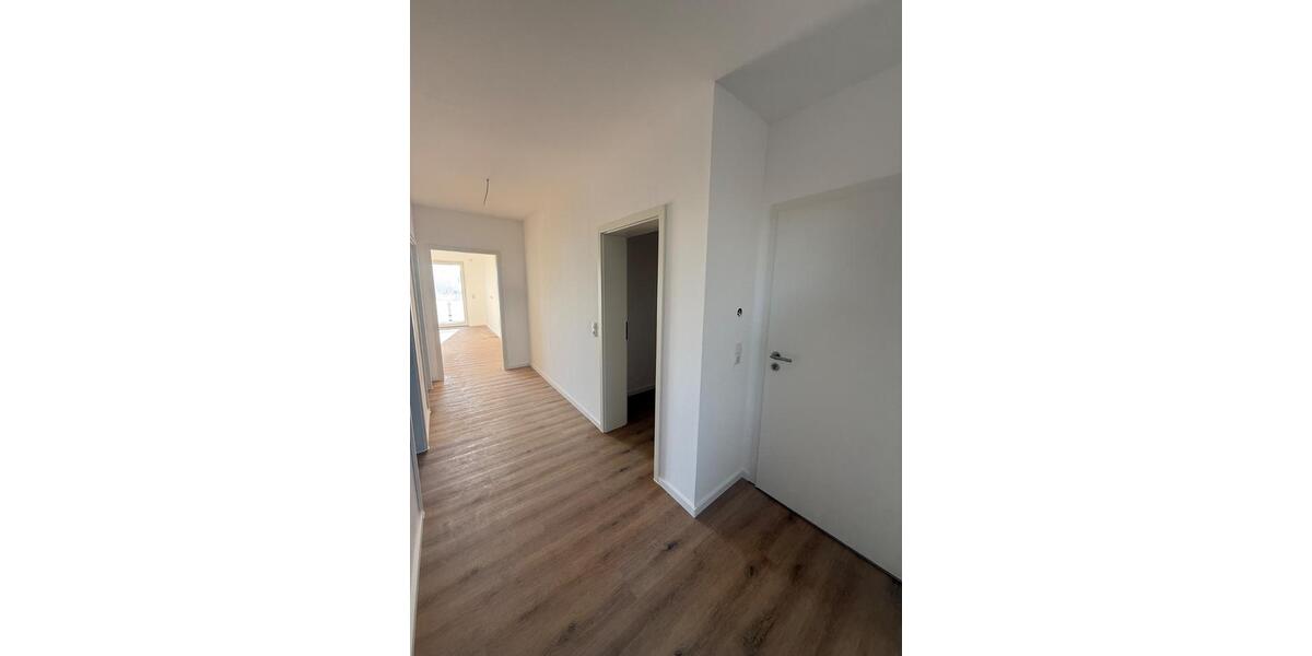 Erdgeschoßwohnung Wunstorf - 2 Zimmer, 84 m&sup2;, 1.220&euro; | Angebot:26248048