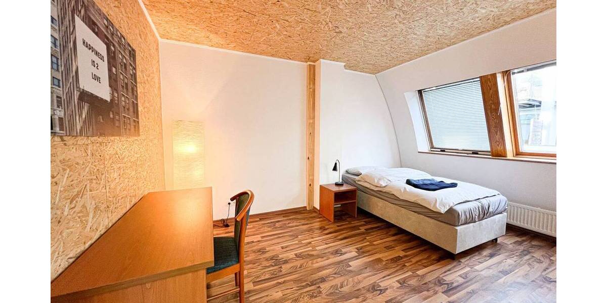 Etagenwohnung Merseburg Neumarkt (Vorstadt) - 3 Zimmer, 96 m&sup2;, 1.290&euro; | Angebot:25928769