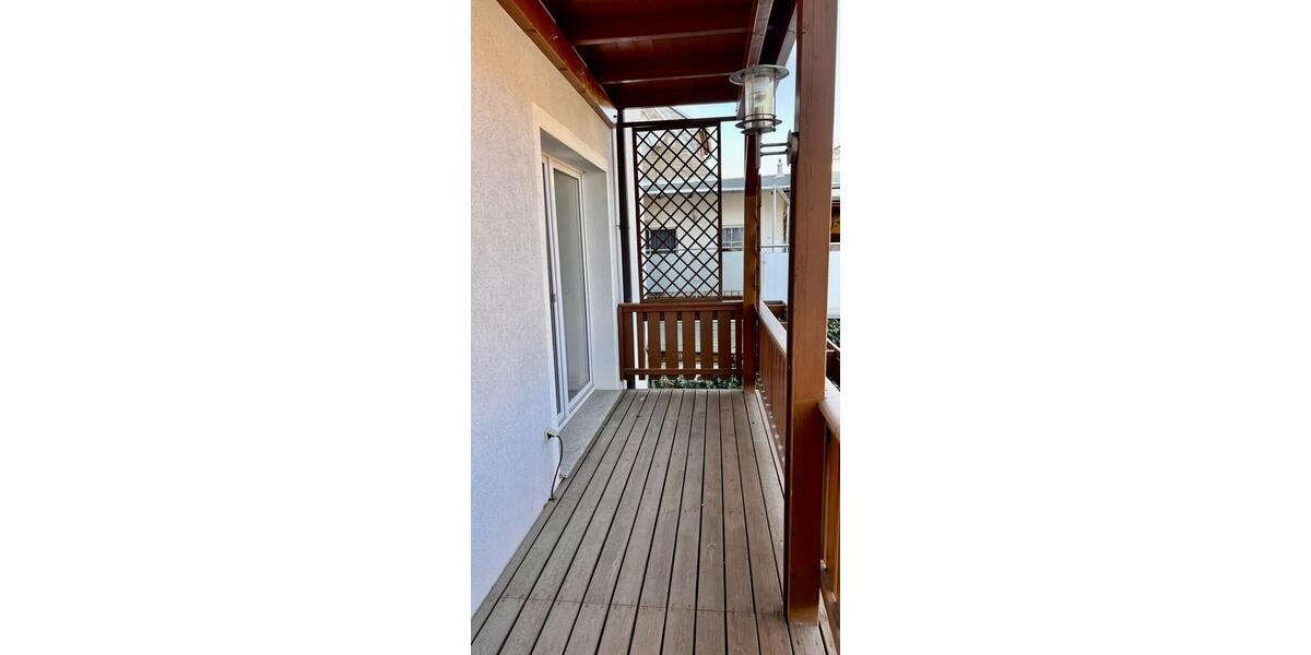 Etagenwohnung Großschirma - 2 Zimmer, 62 m&sup2;, 465&euro; | Angebot:25660115