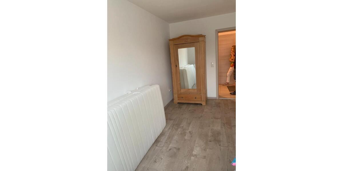 Etagenwohnung Würzburg Lindleinsmühle - 3 Zimmer, 70 m&sup2;, 1.440&euro; | Angebot:25792161