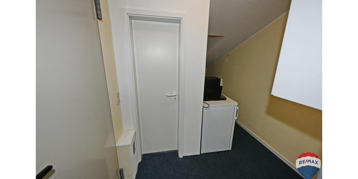 Gewerbeobjekt Bedburg-Hau Hau - 300&euro; | Angebot:23795376