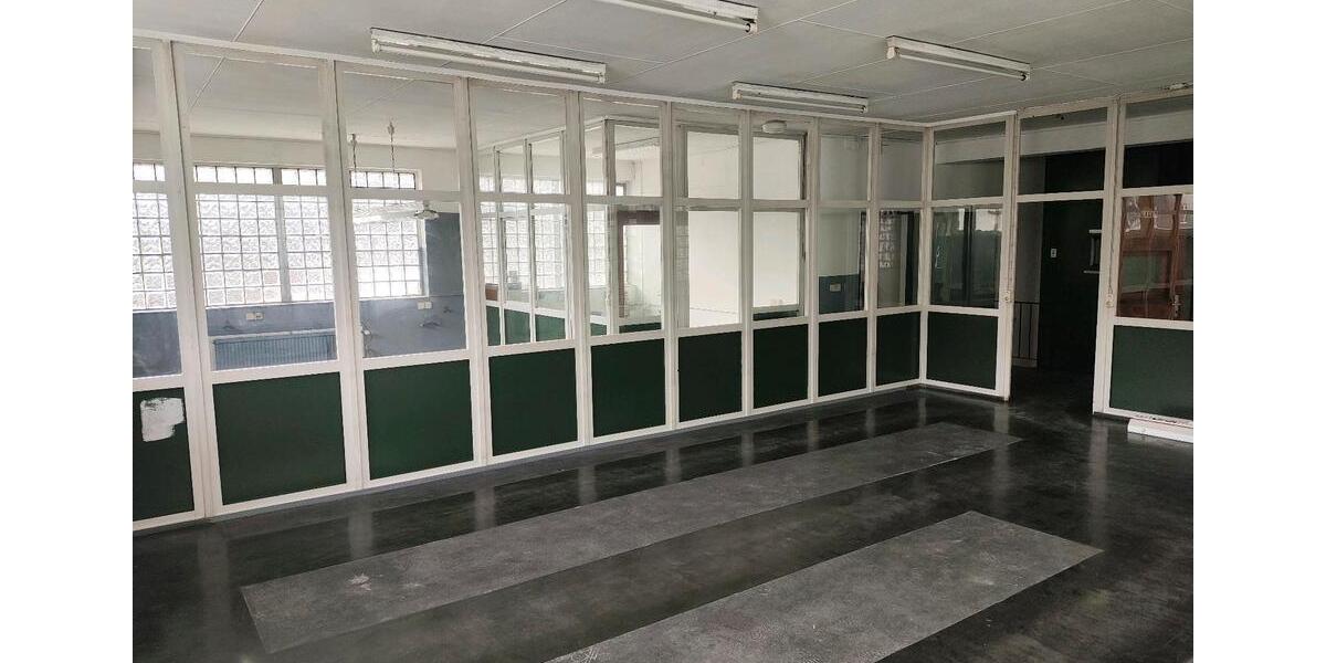 Gewerbeobjekt Oberndorf am Neckar - 1.400&euro; | Angebot:25989934