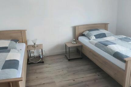Wohnung Wackersdorf - 5 Zimmer, 115 m&sup2;, 27&euro; | Angebot:25894990