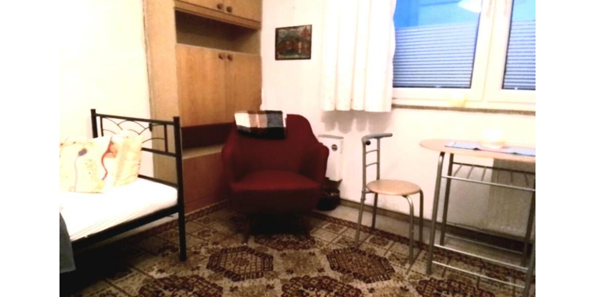 Wohnen auf Zeit Köln Mülheim - 1 Zimmer, 15 m&sup2;, 699&euro; | Angebot:25864033