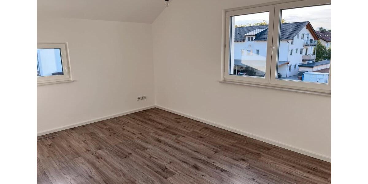 Doppelhaushälfte Hunderdorf - 4 Zimmer, 115 m&sup2;, 1.180&euro; | Angebot:25761063