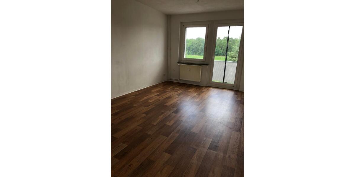 Etagenwohnung Kamenz - 4 Zimmer, 77 m&sup2;, 470&euro; | Angebot:25479186