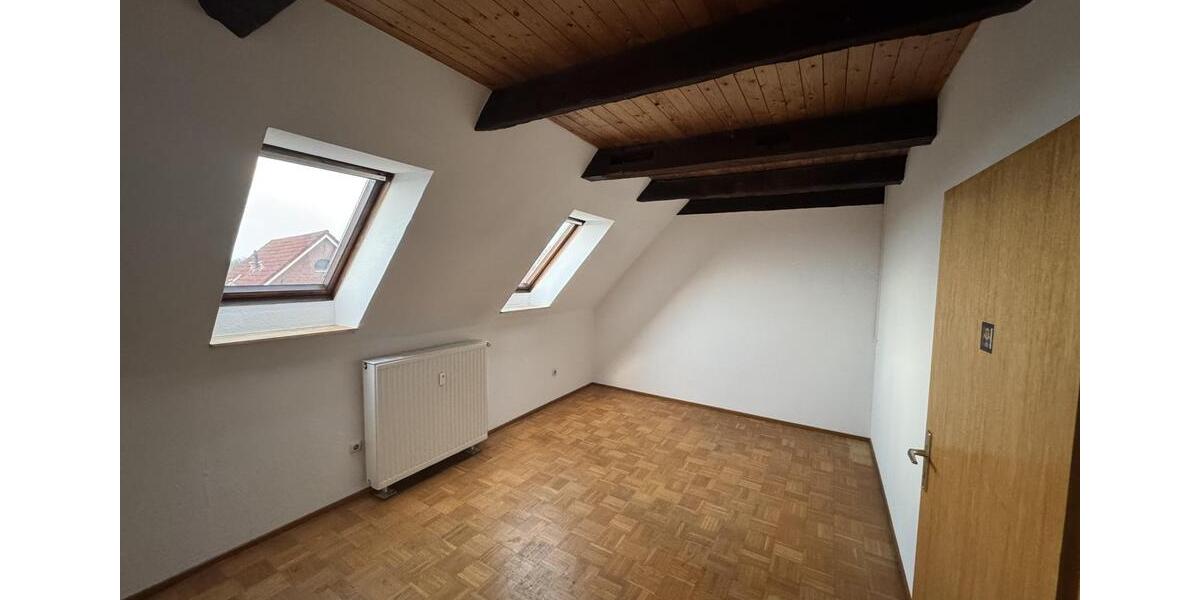Etagenwohnung Lüdersdorf - 3 Zimmer, 82 m&sup2;, 760&euro; | Angebot:25592090
