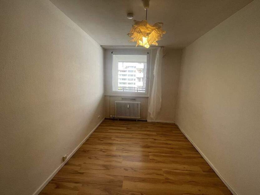 CITYHOUSE: Schöne 4-Zimmer-Wohnung mit 2 Balkonen und TG-Stellplatz in Köln-Junkersdorf 4 zimmer