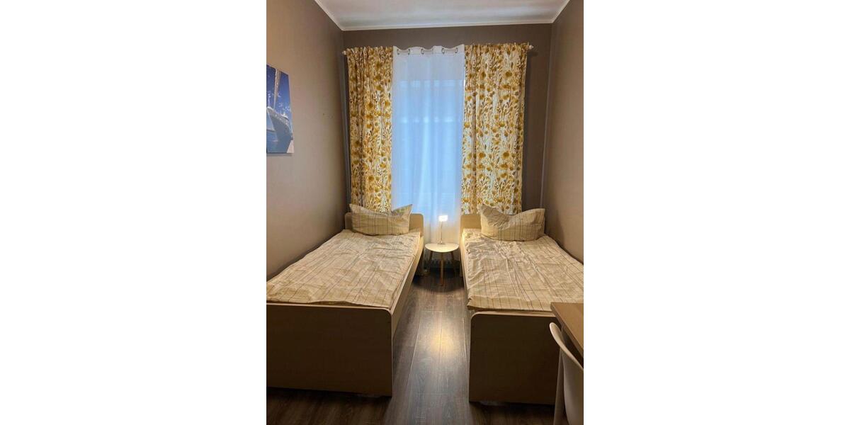 Wohnen auf Zeit Hamburg Barmbek-Süd - 8 Zimmer, 140 m&sup2;, 28&euro; | Angebot:25366248