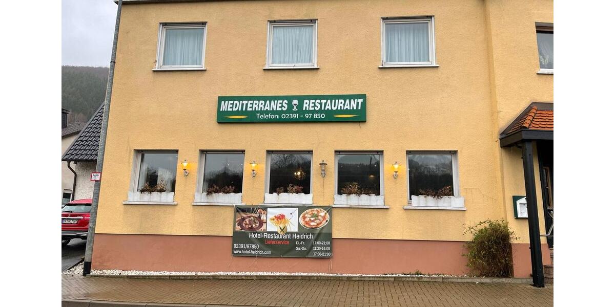 Wohnen auf Zeit Plettenberg - 20 Zimmer, 320 m&sup2;, 300&euro; | Angebot:14454656