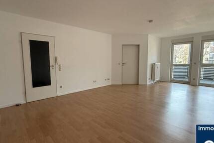 Wohnung Bayreuth Roter Hügel - 3 Zimmer, 87 m&sup2;, 950&euro; | Angebot:26153809