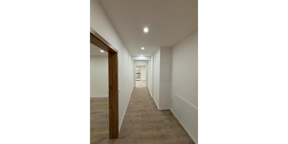 Dachgeschoßwohnung Andernach - 3 Zimmer, 115 m&sup2;, 1.400&euro; | Angebot:24895837