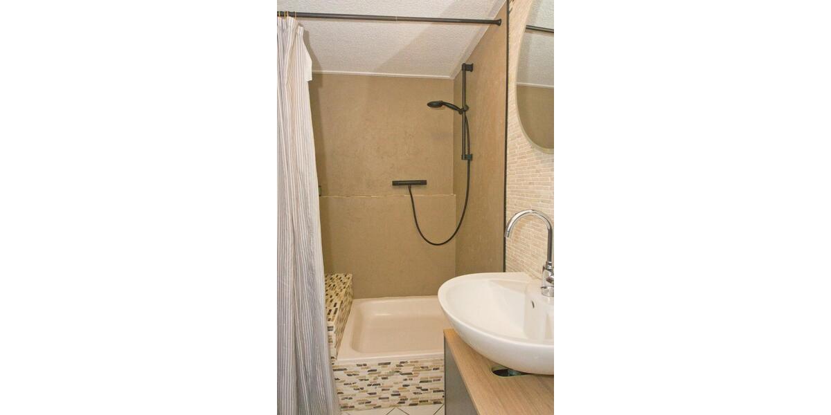 Doppelhaushälfte Wilhelmshaven - 2 Zimmer, 87 m&sup2;, 700&euro; | Angebot:25965607