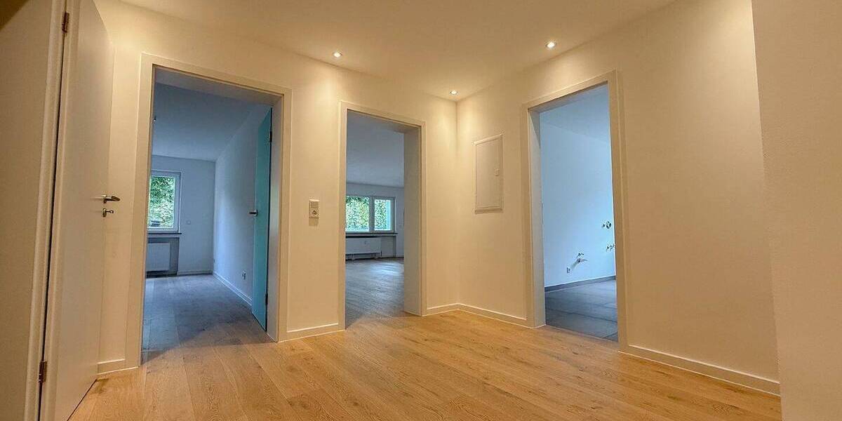 Etagenwohnung Bad Neuenahr - 3 Zimmer, 122 m&sup2;, 1.220&euro; | Angebot:24041879