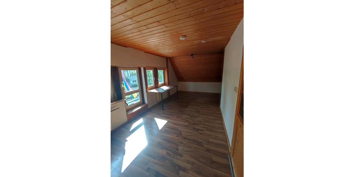 Wohnen auf Zeit Netphen - 2 Zimmer, 15 m&sup2;, 350&euro; | Angebot:26564588