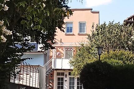 Wohnung Bad Pyrmont - 4 Zimmer, 86 m&sup2;, 630&euro; | Angebot:26669438
