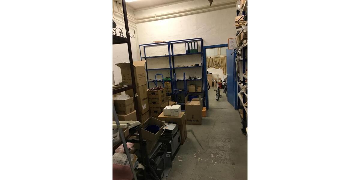 Ebenerdig WerkstattLagerBüro 275 qm 7€qm Rolltor 18107 HRO zimmer