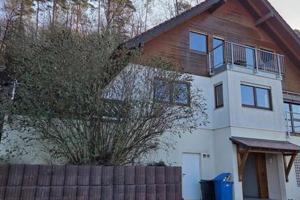 Haus Bruchweiler-Bärenbach Bärenbach - 6 Zimmer, 145 m&sup2;, 1.120&euro; | Angebot:25397048