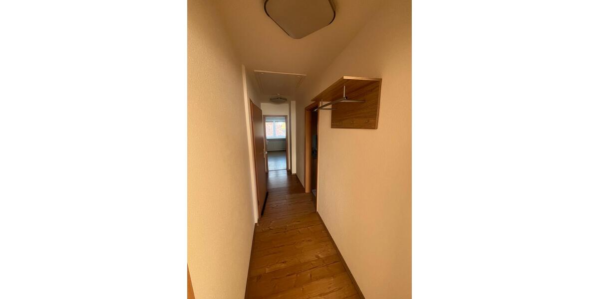 Dachgeschoßwohnung Lunden - 2 Zimmer, 48 m&sup2;, 500&euro; | Angebot:26606236