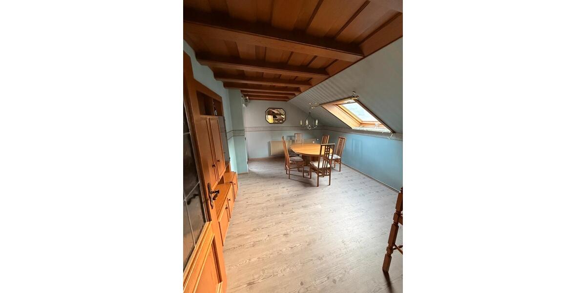 Dachgeschoßwohnung Haiterbach - 4 Zimmer, 73 m&sup2;, 750&euro; | Angebot:26447046