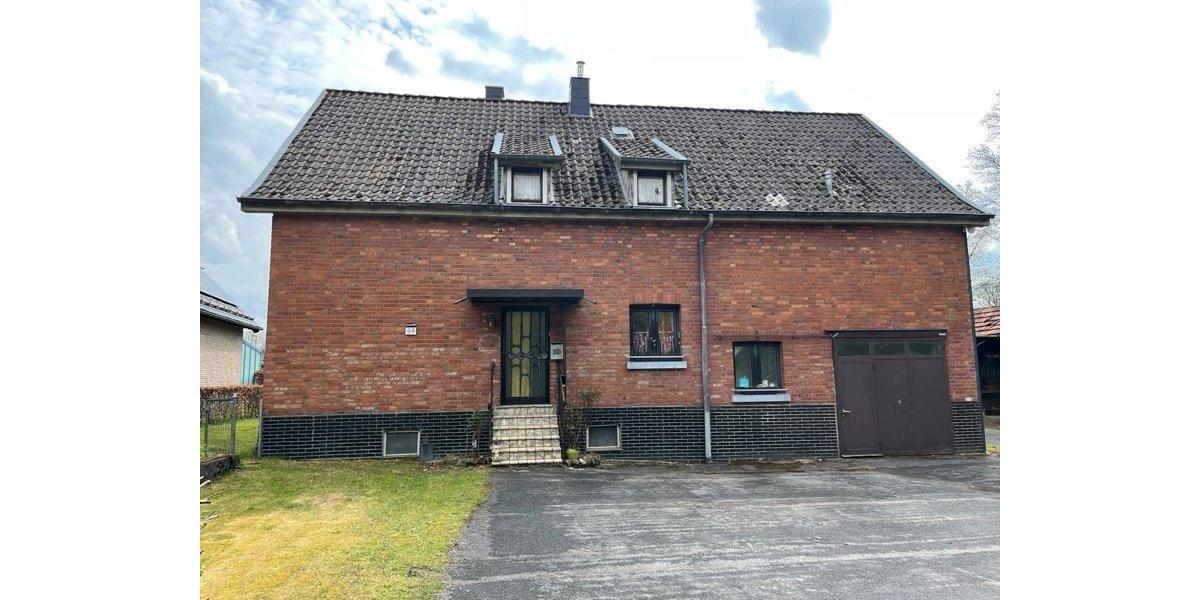Einfamilienhaus Roetgen - 8 Zimmer, 120 m&sup2;, 950&euro; | Angebot:26215499