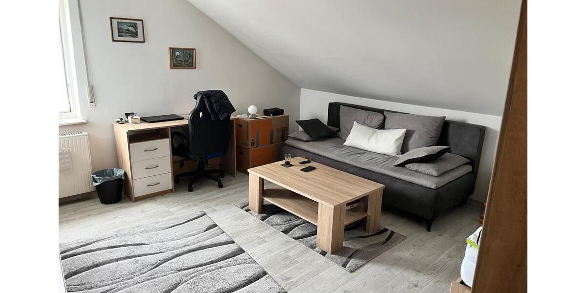 Dachgeschoßwohnung Twistetal - 3 Zimmer, 77 m&sup2;, 650&euro; | Angebot:25568213